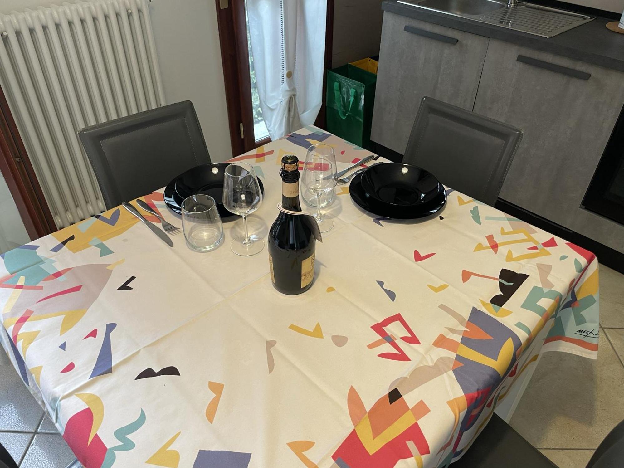 Casa Linabelli Reggio Emilia Apartment ภายนอก รูปภาพ