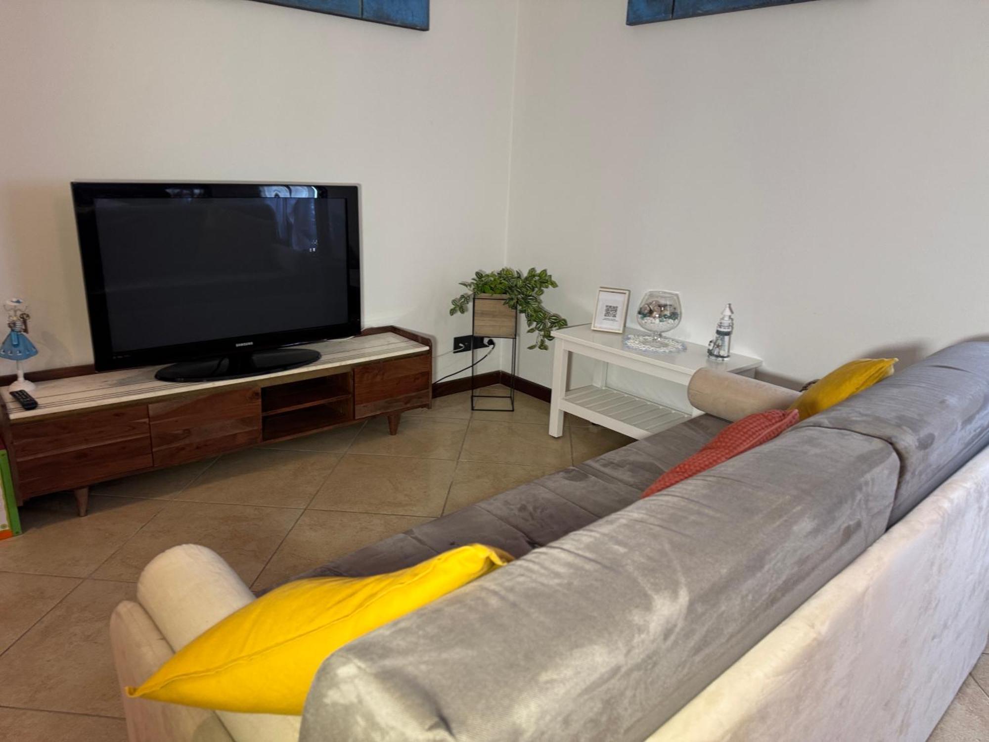 Casa Linabelli Reggio Emilia Apartment ภายนอก รูปภาพ